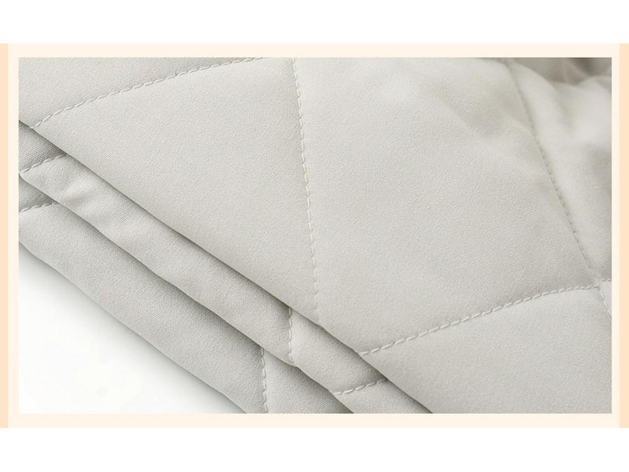 Dámský podzimní/zimní lehký a hřejivý bavlněný kabát - Módní krátká prošívaná bunda pro ženy středního a staršího věku.