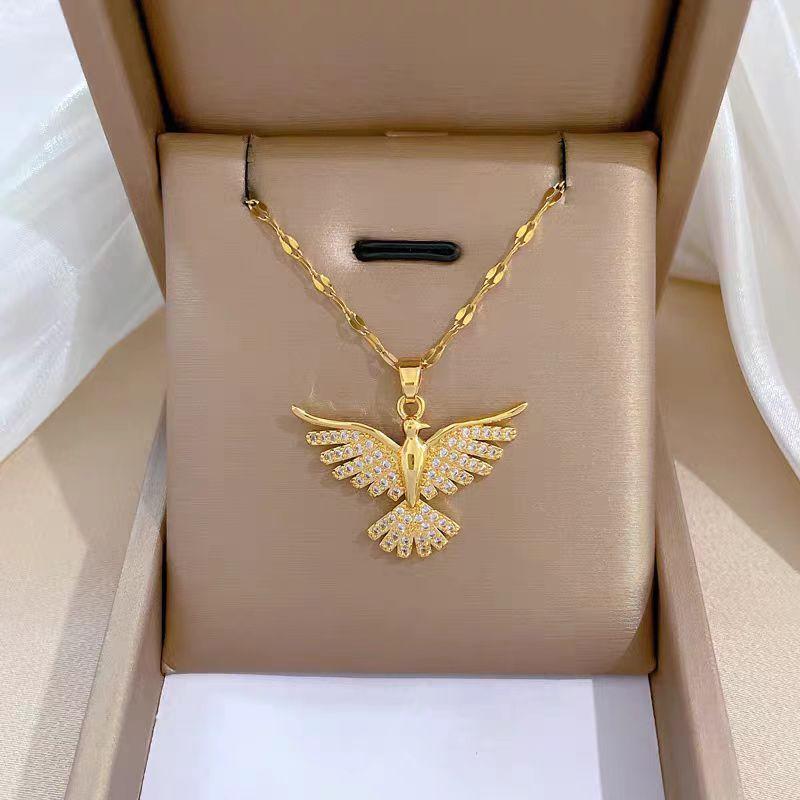 Titanium Steel Full Diamond Phoenix Wing Spread Necklace Women'S Light Luxury Simple Personality Versatile Collarbone Chain Jewelry