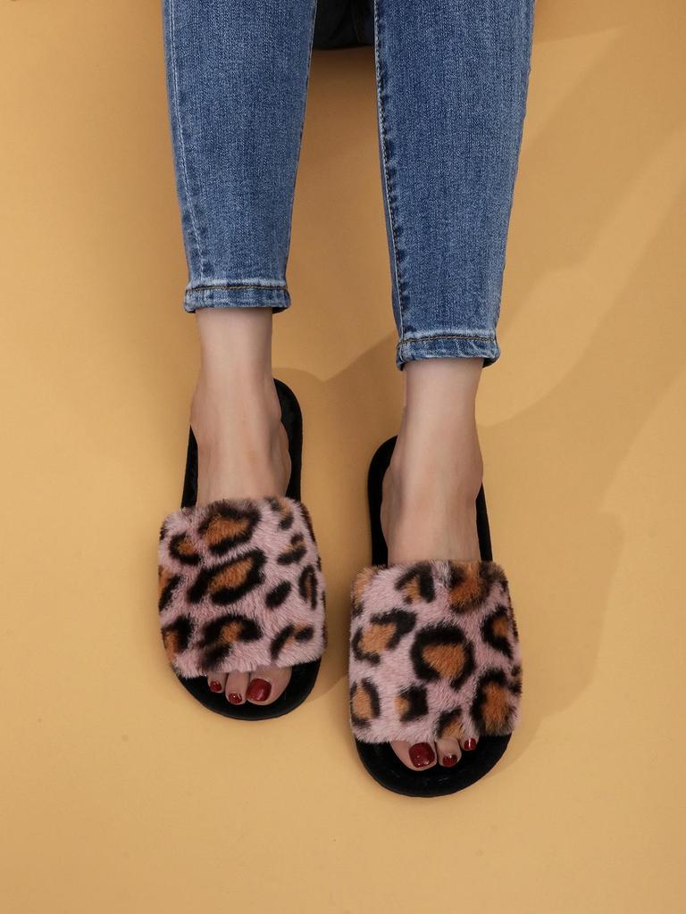 Leopard Print Open-Toe Flip-Flops for All Seasons