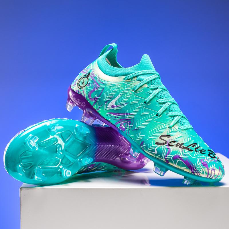 New Large Size Football Shoes Men's Low Top Game Long Nails Student Training Youth Broken Nails Grass Sports Shoes