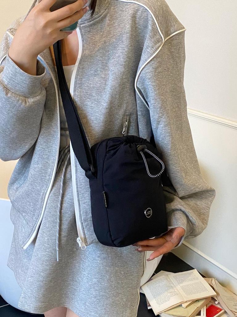 Women's Lightweight Crossbody Nylon Bag for Sports and Bottles