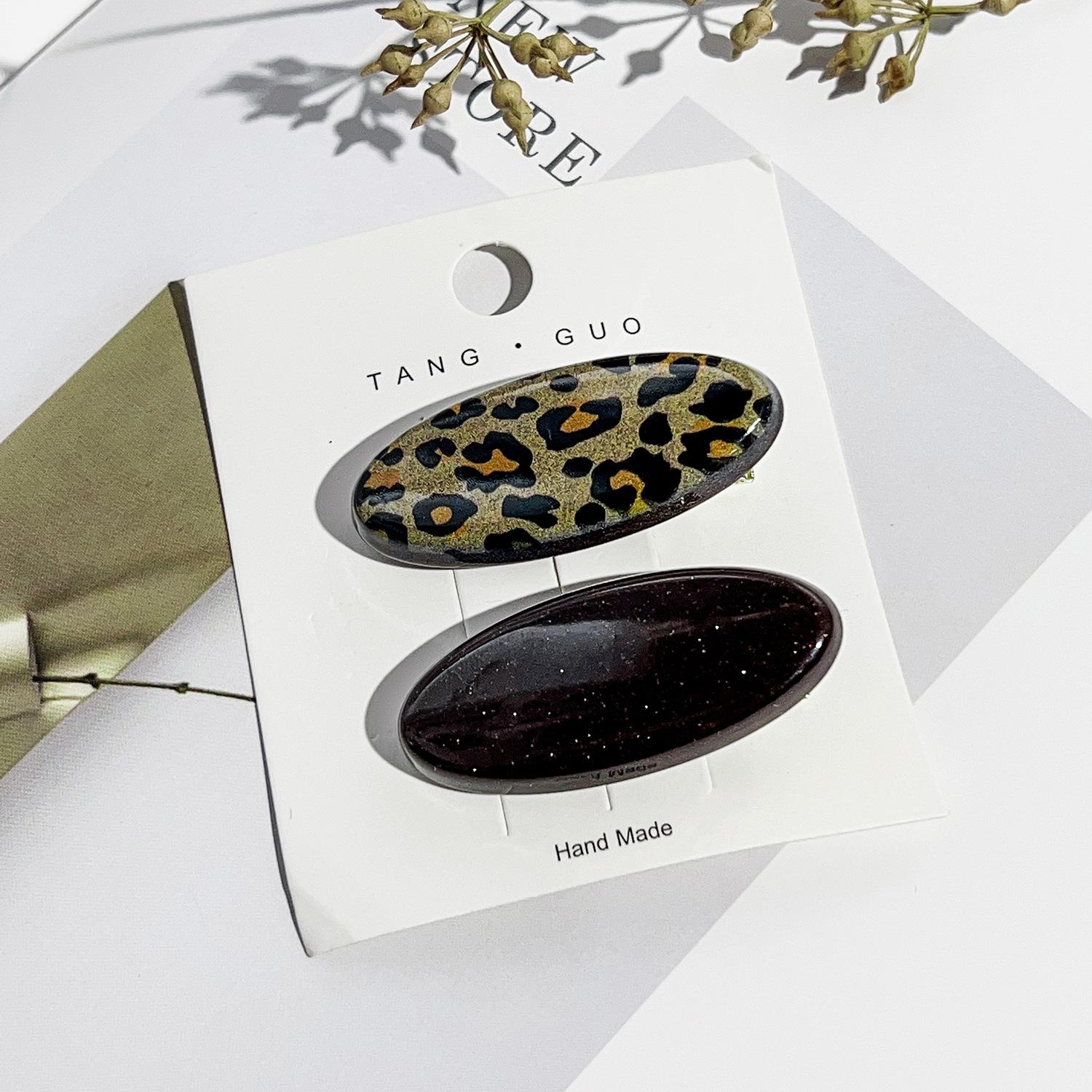 

Retro leopard print coffee color matching clip texture premium hairpin mature wind sweet and spicy duck bill clip side bangs clip PC