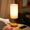 Lámpara de mesita de noche Lámpara de mesita de noche con bombilla LED blanca cálida Luz de escritorio Control táctil USB A