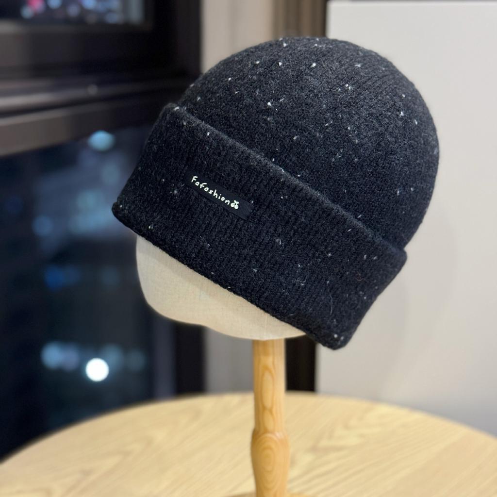 New Star Dot Color Hat Women's Winter Woolen Hat Fashionable Knitted Hat Autumn and Winter High Quality Warm and Versatile Cold Hat