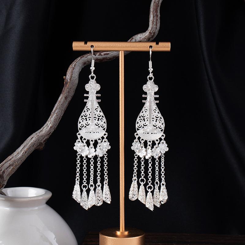 Ethnic Style Imitation Silver Earrings, Female Lotus Seed Lotus Tassel Fashion Versatile Earrings, Super Fairy Long Earrings, Attractions