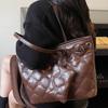 2025 Autumn New Korean Version Casual Commuter Shoulder Bag Portable Tote Bag Women's Diamond Large-capacity Armpit Bag