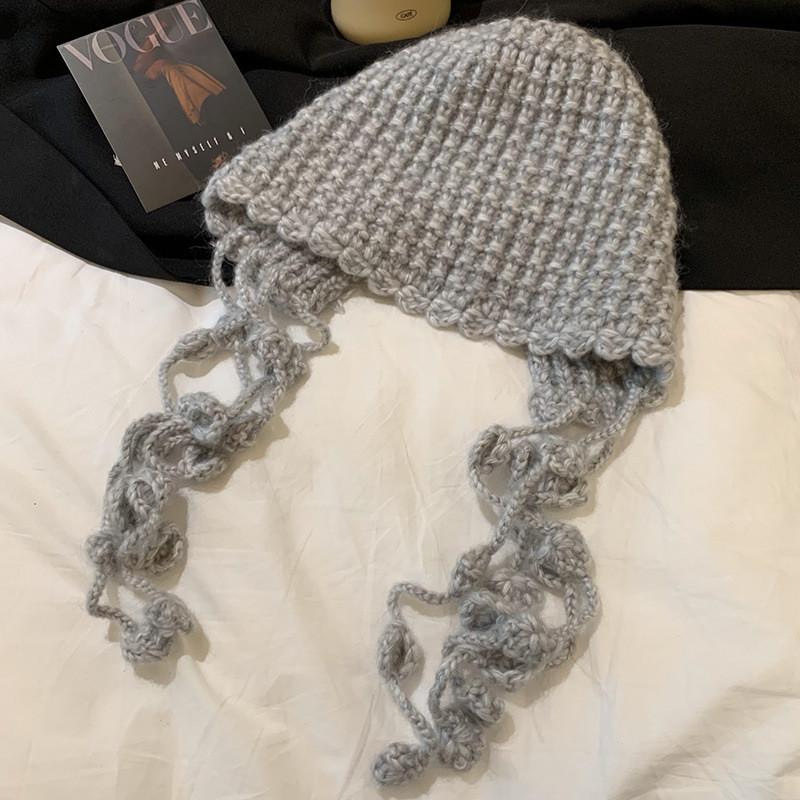 

Warm And Cozy Red Woolen Knit Hat For Women With Stylish Tassel Design Fall For сірий колір