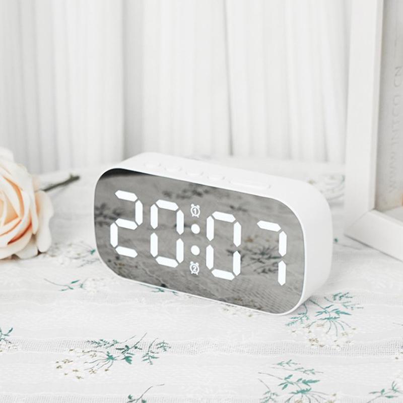 LED Digital Electronic Clock Simple Desktop Alarm Clock Living Room Bedroom Decoration Alarm Clock