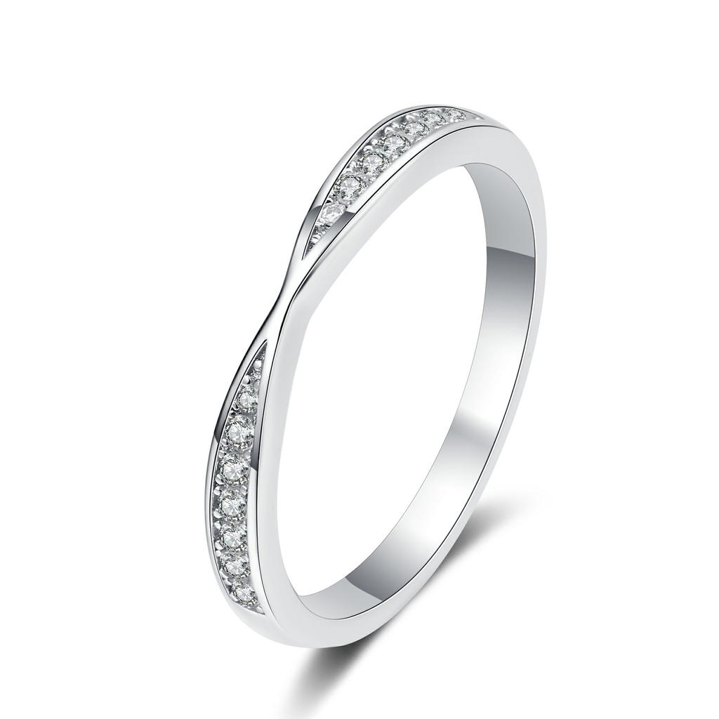 S925 Sterling Silver Women's Fashionable Simple Lined Moissanite Ring