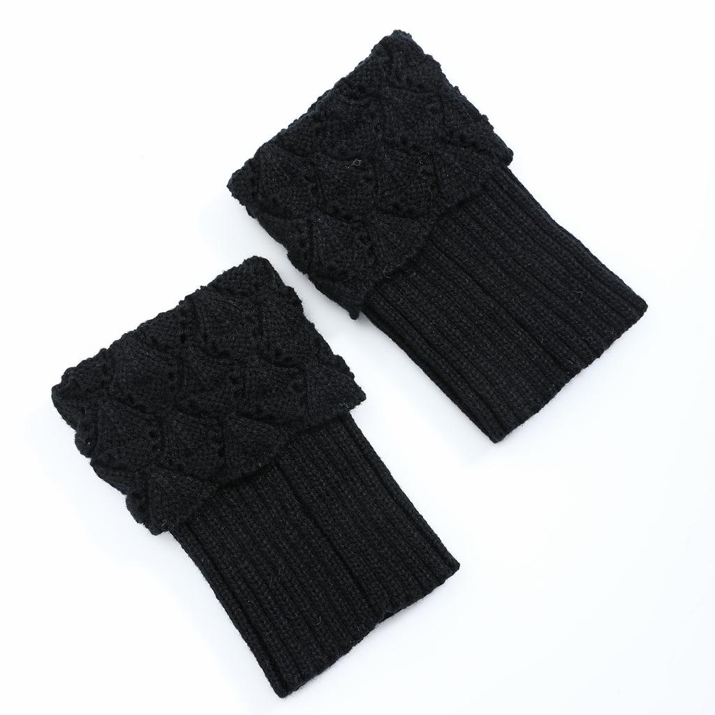 Border Knitted Short Korean Version Winter Women Shoe Covers Foot Covers New Flip Over Scallop Yarn Sock Covers Leg Guards