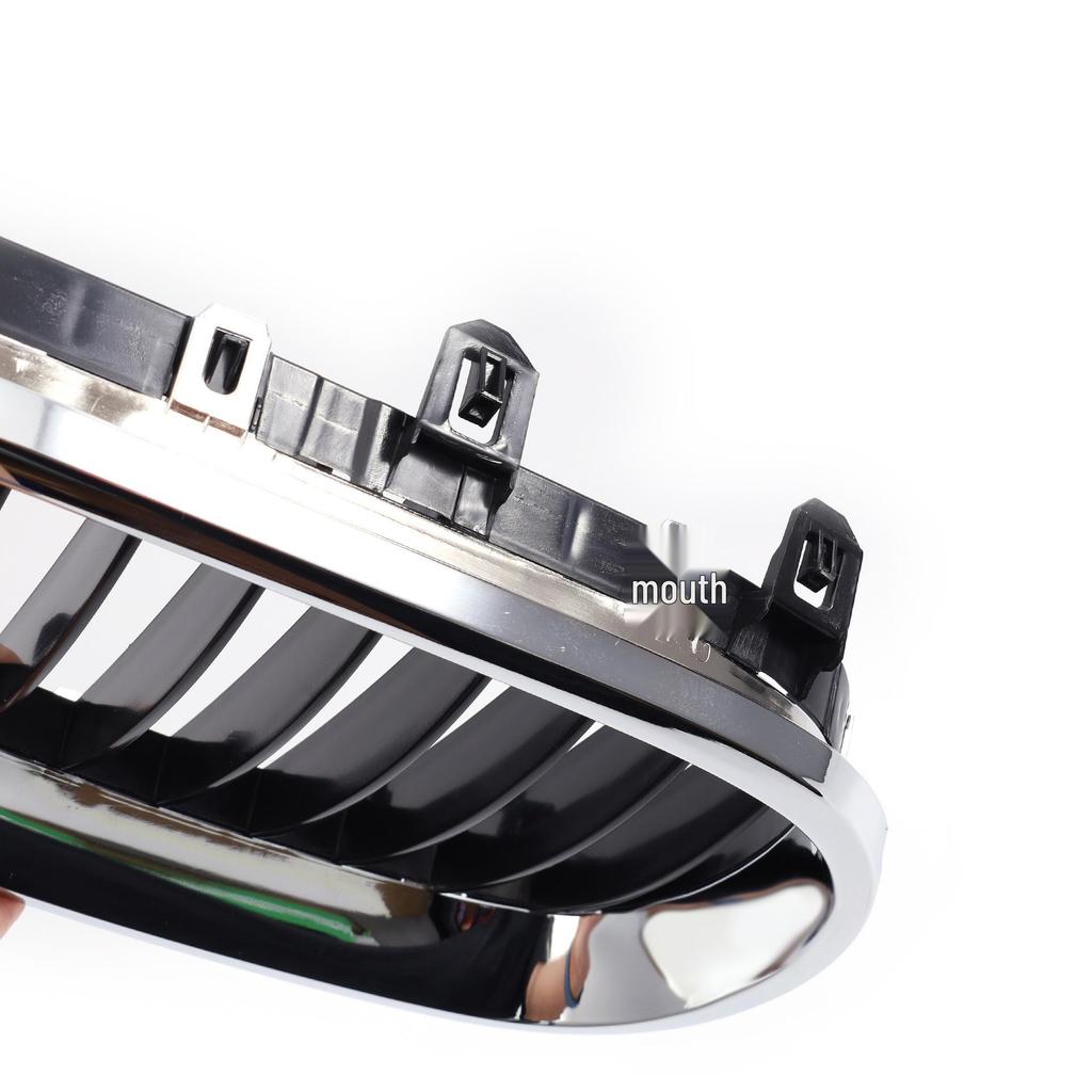 Griglia anteriore semi cromata per modelli BMW 51137065701, 51137065702