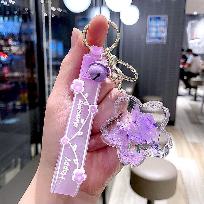 

Очаровательный брелок для ключей с лепестками цветущей вишни для женщин - креативный кулон в виде школьного ранца Quicksand, милый подарок для пары