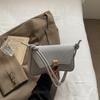 Underarm bag 2025 new trendy fashion commuter bag solid color shoulder messenger bag high-end niche handbag