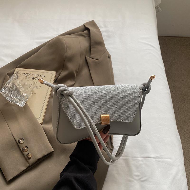 Underarm bag 2025 new trendy fashion commuter bag solid color shoulder messenger bag high-end niche handbag