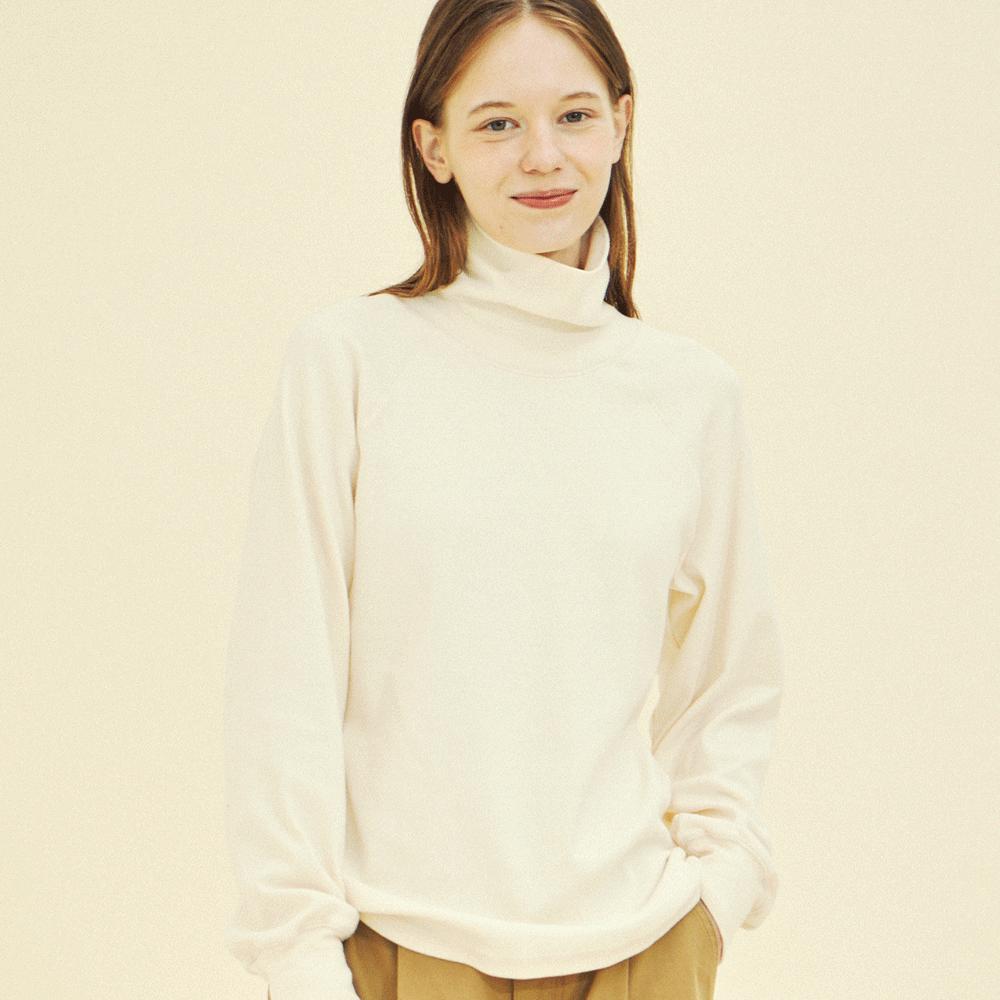 Chikita Turtleneck Sweatshirt (Cotton) Cream 243604Scr
