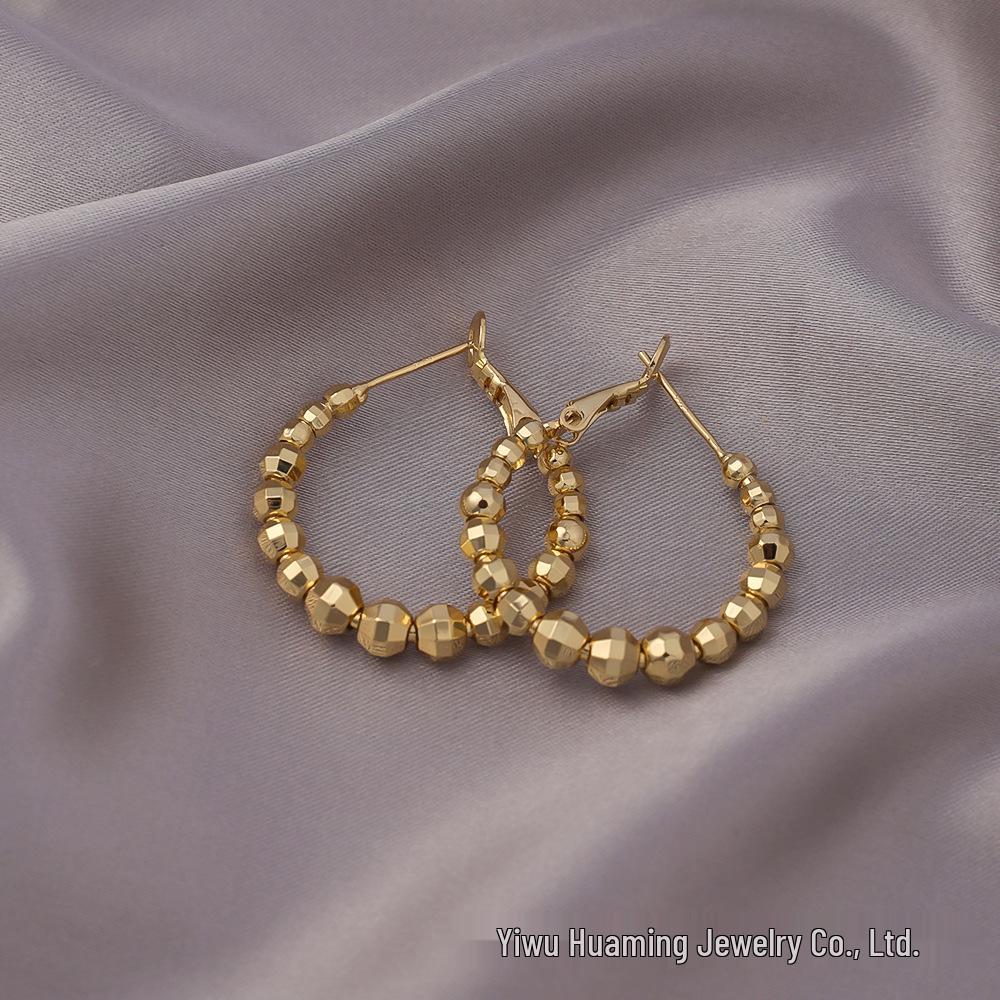 European American Style Luxury Stud Earrings: Elegant Cross-border Niche Hoops, Versatile Celebrity-inspired Accessories