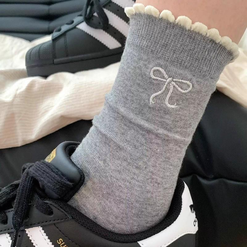 Women's Bowknot Sweet Autumn/Winter Cotton Mid-Calf Socks - Blogger Style 2026, Breathable & Stylish