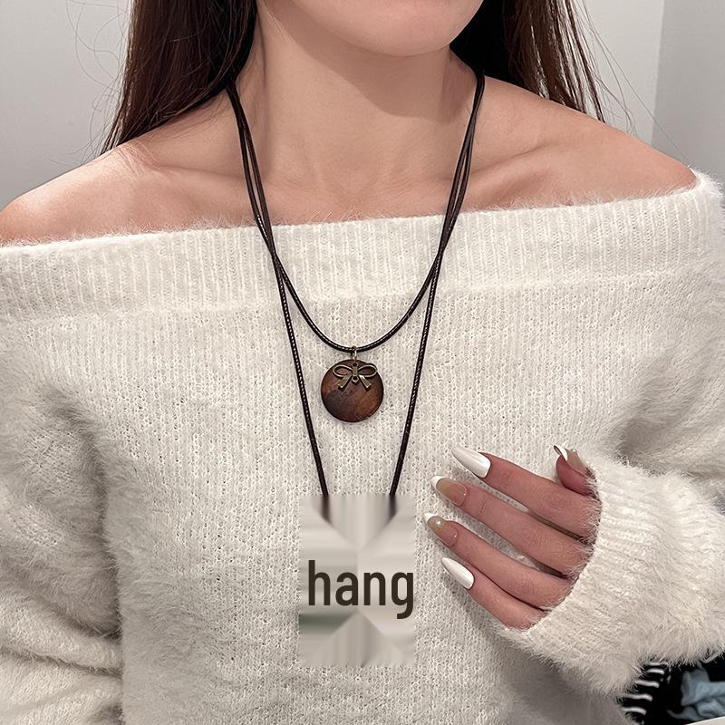 Bohemian Light Luxury Layered Leaf Necklace - Unique Sweater Chain Accessory