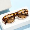 2026 Elegant Korean Cat Eye Studded Sunglasses - Slim, High-End Unisex Street Style