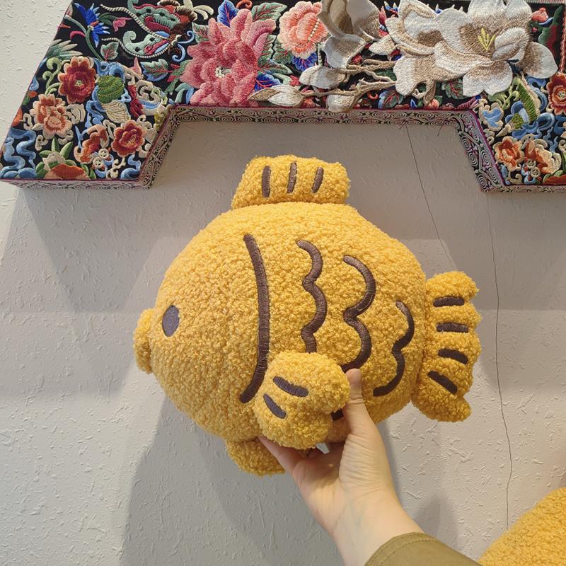 Cartoon Taiyaki Pillow Plush Toy Doll Small Fish Doll