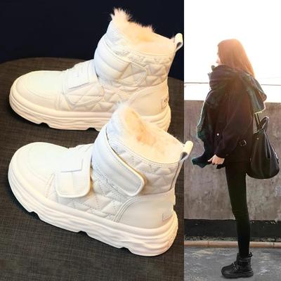Thick-soled Short Snow Boots Women's 2025 Winter New Outdoor Warm Northeast Large Cotton Shoes Piled Thickened Bread Shoes