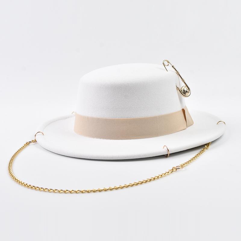 Cappello Fedora Design alla Moda per Donne Autunno Inverno Decorazione con Catena Metallica Cappello Jazz Party Cappellini da Chiesa
