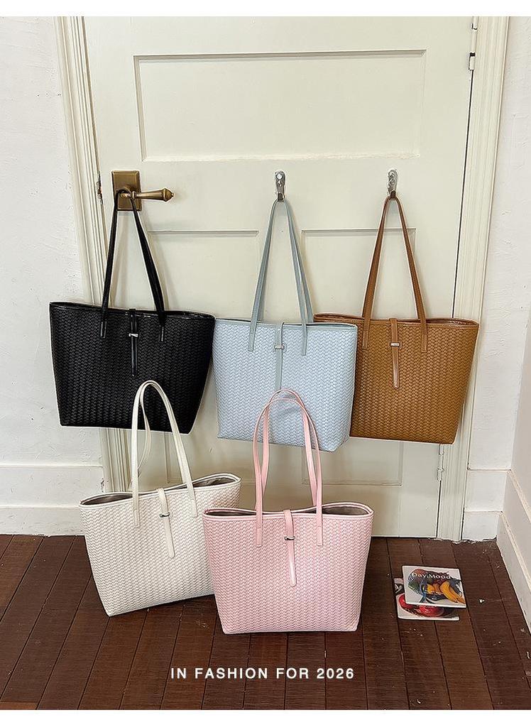 Women's Retro Woven Texture Tote Bag - Stylish Large Capacity Shoulder Handbag for Daily Commute