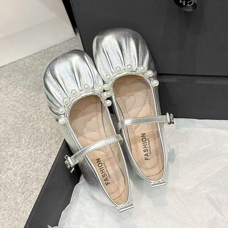 Summer new style silver small leather shoes flat bottom pearl casual Mary Jane shoes sweet