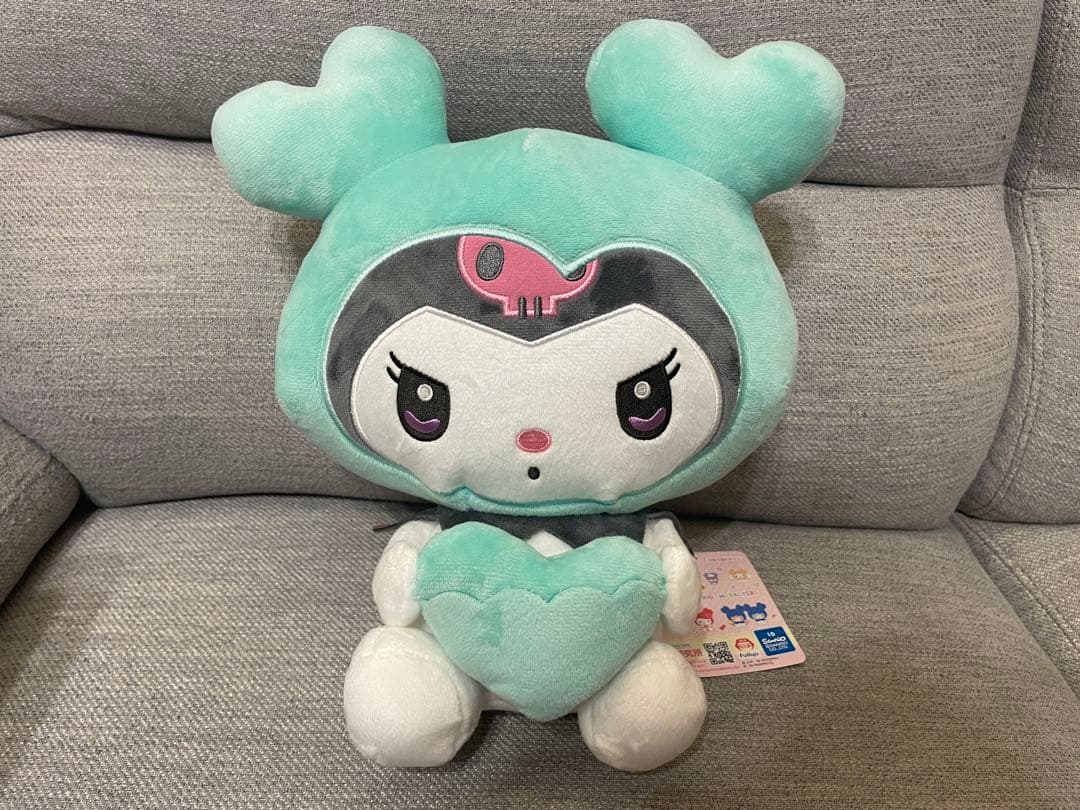 

[Б/У] TWICE Sanrio Карманные Большие Плюшевые Игрушки Мина и Куроми