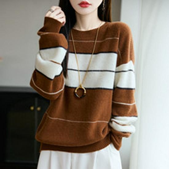 2024 Autumn/Winter Women's 100% Wool Round Neck Knit Top - Solid Color, Short Sleeve, Versatile Design