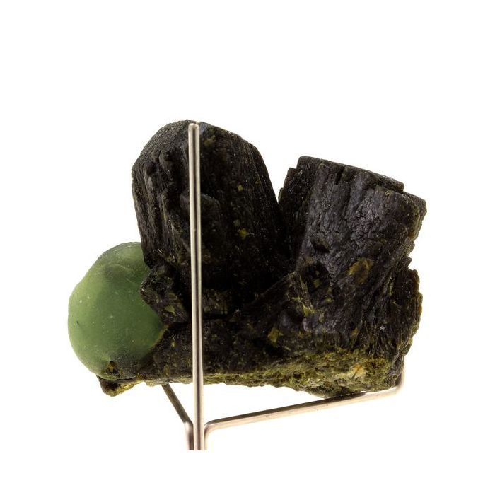 Pierres et Minéraux. Prehnite + Epidote. 515.0 ct. Bendougou, Kayes, Mali.