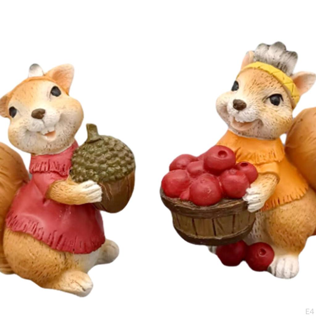 2 Pieces Squirrel Figurines Animal Statue Ornaments Sculpture for Office Cabinet