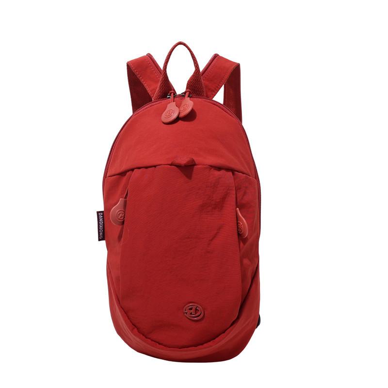 Multifunkční taška přes hrudník Dámský vodotěsný nylonový batoh Lehká crossbody taška na cesty