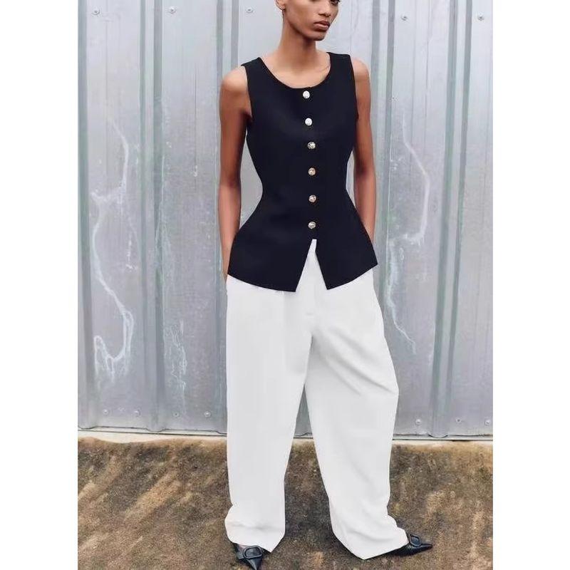 Spring New Arrival Knitting Sleeveless Tops Fashion Casual Round Neck Golden Button Plain Stitch Vest 4192100