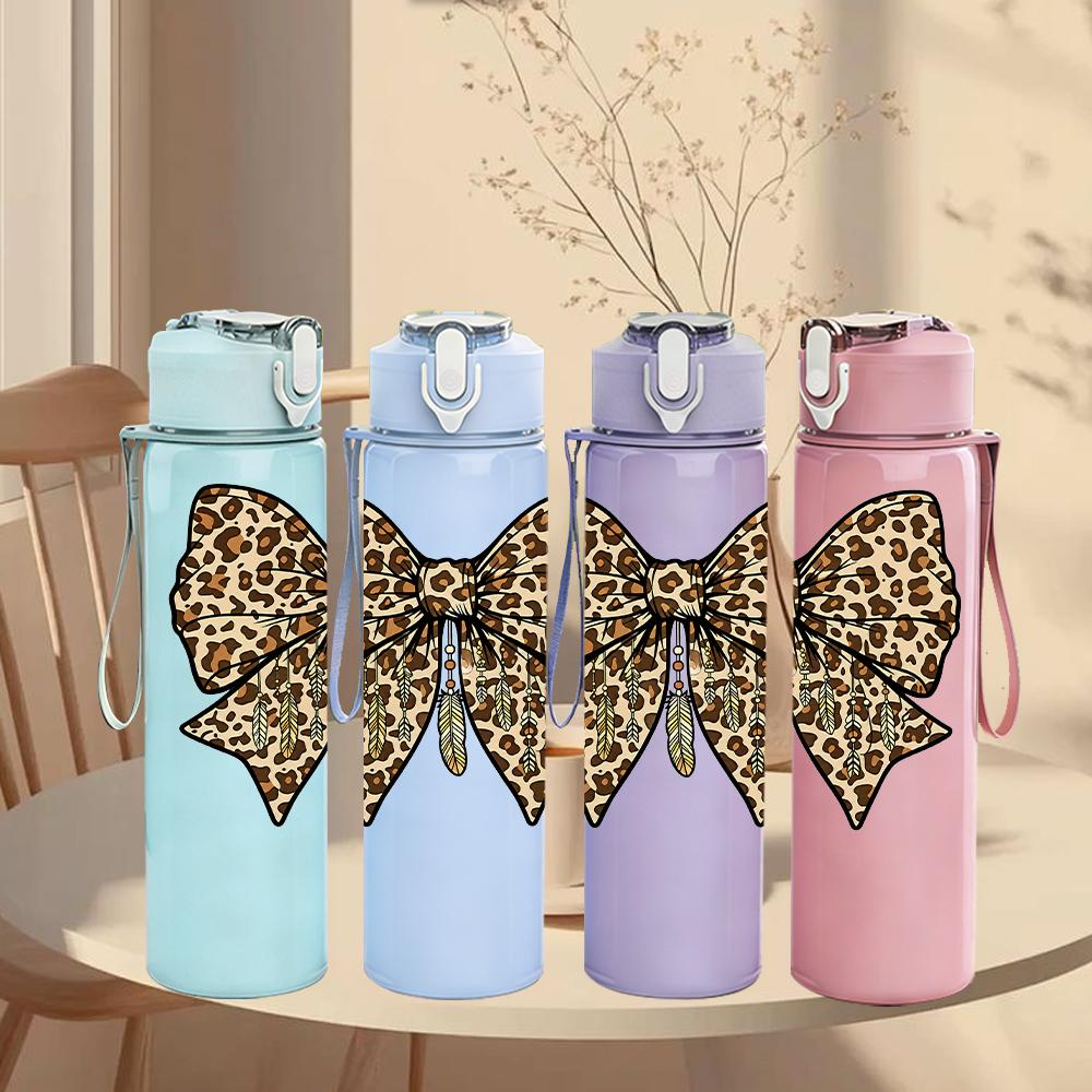 1PC Classic Leopard Print Bow 750ml Color Plastic Sports Water Bottle Leakproof Flip Straw Lid Suitable for Sports Office Home Use