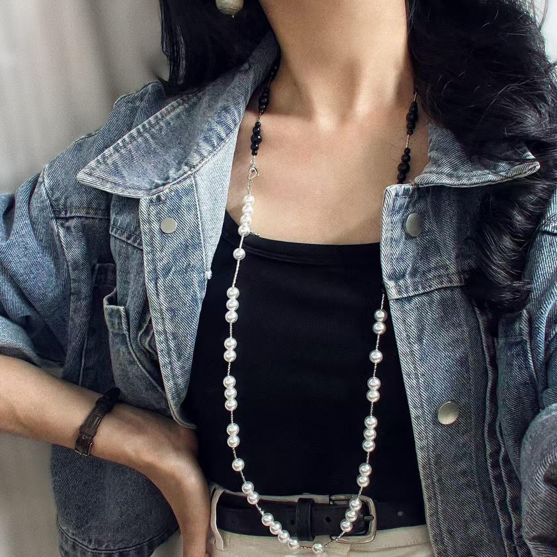 

Vintage Vibe High Quality High Gloss Artificial Pearl Natural Black Agate Sweater Chain Collarbone Chain Necklace