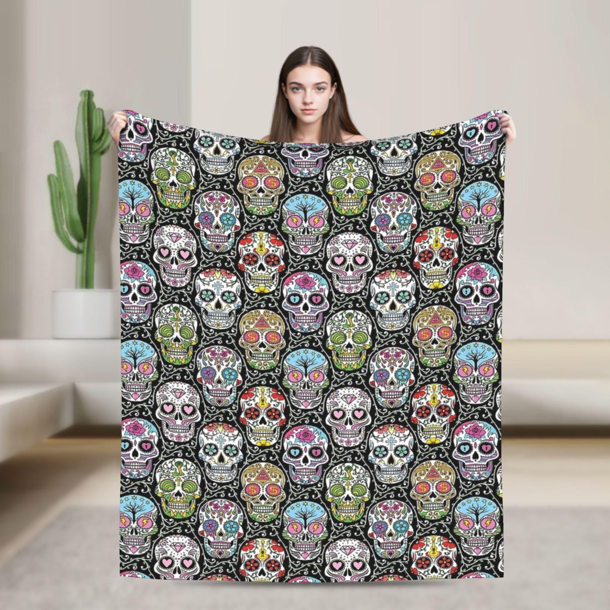 

Skull Pile Blankets Velvet Halloween Spooky Design Soft Throw Blanket for Bed Bedspread 100x150cm