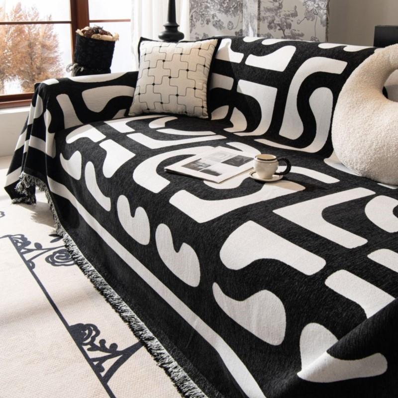 Camping Picnic Black White Mat Throw Blankets for Living Room Sofa Couple Position Modern Throw Color Block Blanket Cover