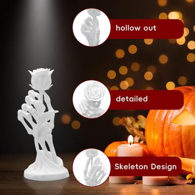 Figurka Ręki Szkieletu Trzymającej Różę Halloween Gotycka Statuetka Ręki z Kości Rzeźba z Żywicy Ozdoba Dekoracyjna na Biurko do Domu Biura