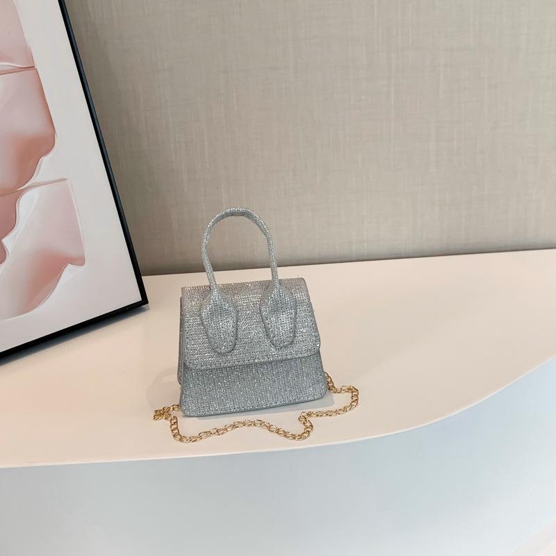 

Beautiful bag women s new casual handbag fashionable texture spring fashion shoulder messenger bag серебряный