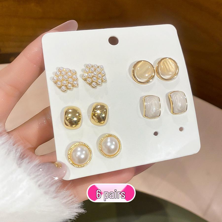 12-teiliges Vintage Set mit geometrischen Ohrsteckern aus Faux-Perlen und Silbernadel - Stilvoller, Hochwertiger Schmuck für Damen