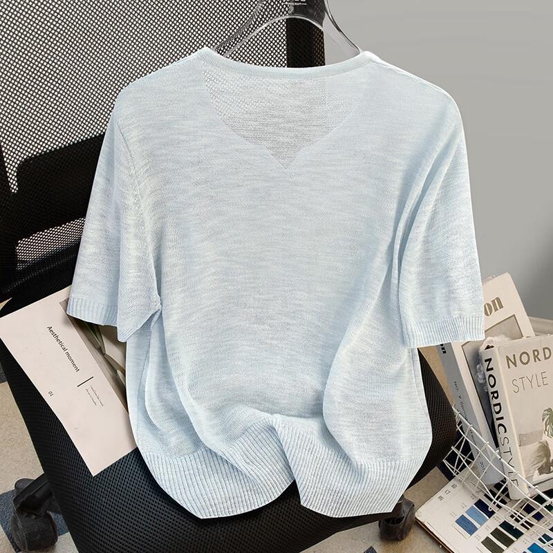 Elegant Button-Front Short Sleeve Knit Top