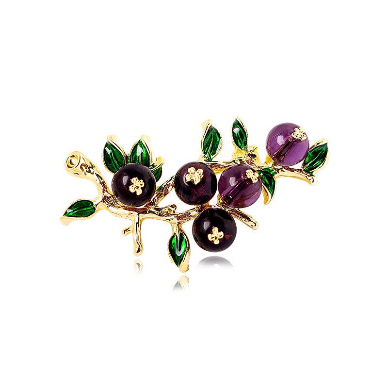 SKEDS Creative Classic Enamel Berry Persimmon Badges Pins For Women Lady Elegant Vintage Drip Oil Brooches Coat Suit Buckle Pin
