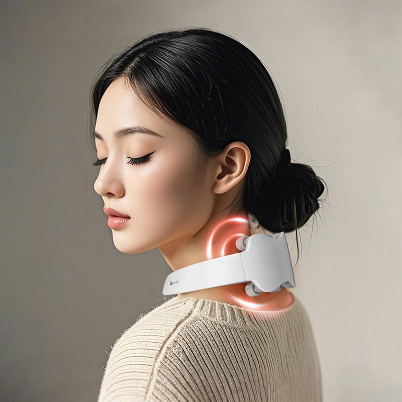 Bear AMQ-F05T6 Neck Massager with Red Bianstone Hot Moxibustion