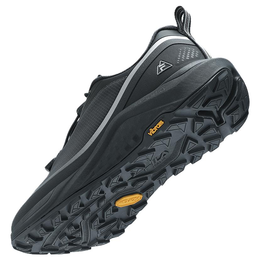 Fila Wolf 2+ Snow Wolf Comfortable Fabric Low-Top Trail Running Shoes Women Sneaker Gray A12W511225FAP