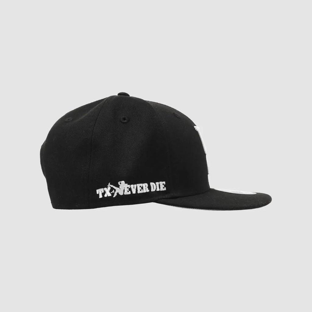 [USED] Price Reduced! First come, first served TOKONA-X / New Era Snapback