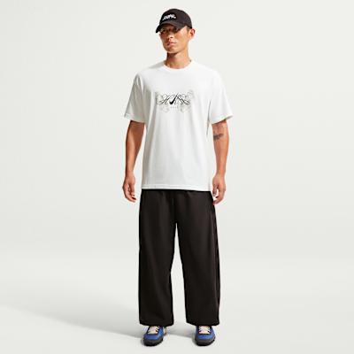 Nike Sportswear T Shirts Men's White Crew Neck Moderate