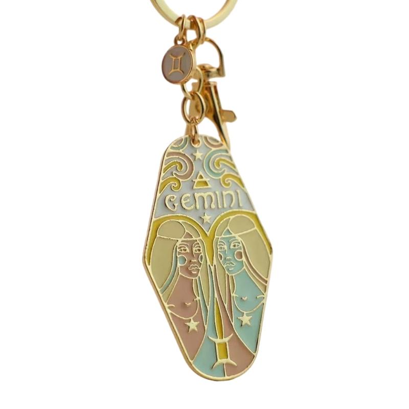 Animal Charm Themed Keychain Metal Keyring Lightweight Portable For Bag or Keys Gift Worthy Accessory