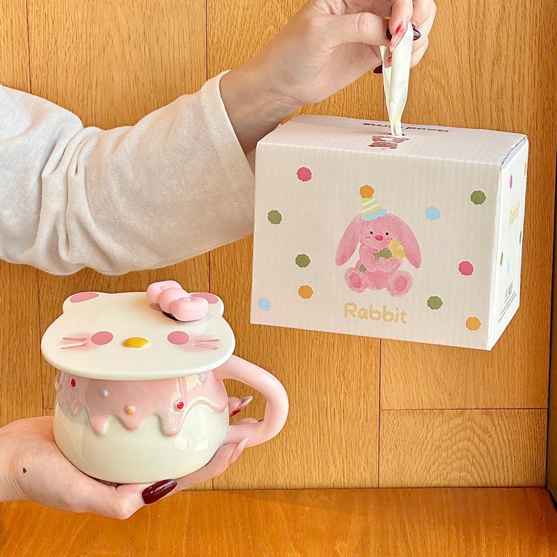 Super cute cat ceramic mug with lid high-value household water cup for girls soft and cute healing gift