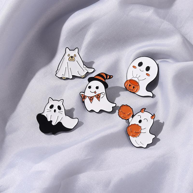 Spooky Themed Halloween Ghost Brooch In Geometric Design Ideal For Punk Style Accessories Costume